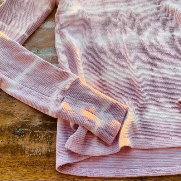 🎆 RED HAUTE Tie Dye Thermal Pullover NWT - Picture 7 of 13